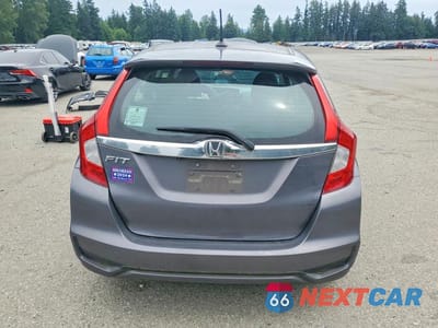 Zdjęcie 6 z 13 samochodu: 2019 HONDA FIT EX VIN:3HGGK5H86KM739908 - miniatura