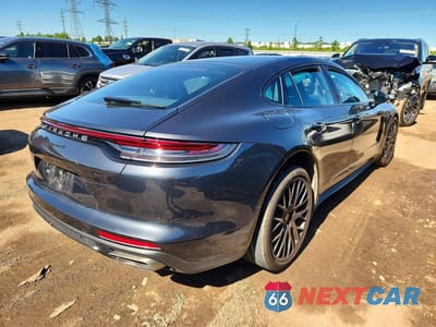 Trzecie zdjęcie samochodu z tyłu: 2021 PORSCHE PANAMERA BASE VIN:WP0AJ2A76ML121158 - miniatura