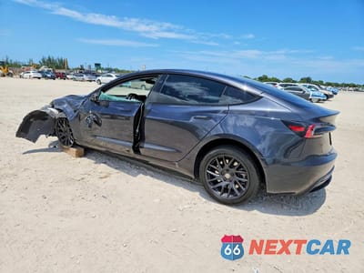 Drugie zdjęcie samochodu z przodu: 2024 TESLA MODEL 3 VIN:5YJ3E1EB1RF808659 - miniatura