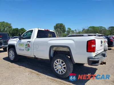 Drugie zdjęcie samochodu z przodu: 2017 GMC SIERRA K2500 HEAVY DUTY VIN:1GT02REG3HZ236427 - miniatura