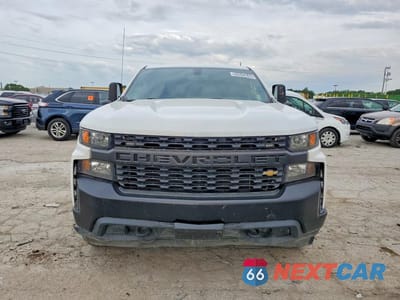 Piąte zdjęcie samochodu w środku: 2020 CHEVROLET SILVERADO K1500 VIN:1GCPYAEH4LZ124199 - miniatura