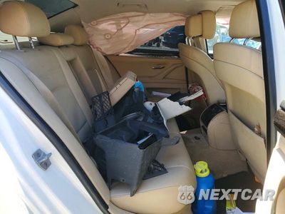 Zdjęcie 10 z 12 samochodu: 2013 BMW 528 XI VIN:WBAXH5C50DD113650 - miniatura