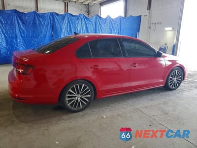 Trzecie zdjęcie samochodu z tyłu: 2017 VOLKSWAGEN JETTA SPORT VIN:3VWD17AJ1HM391096 - miniatura
