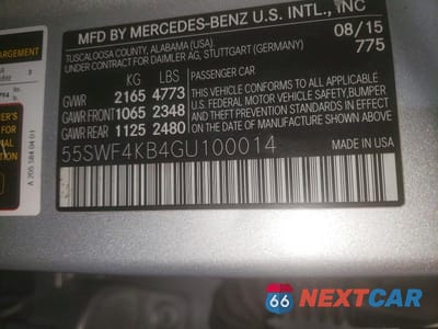 Zdjęcie 12 z 12 samochodu: 2016 MERCEDES-BENZ C 300 4MATIC VIN:55SWF4KB4GU100014 - miniatura