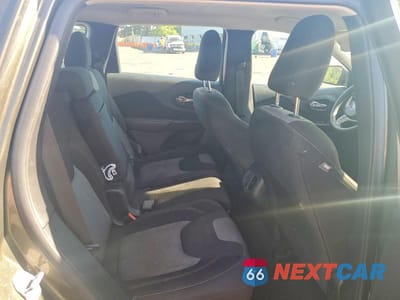 Zdjęcie 10 z 12 samochodu: 2015 JEEP CHEROKEE SPORT VIN:1C4PJMAB9FW774563 - miniatura