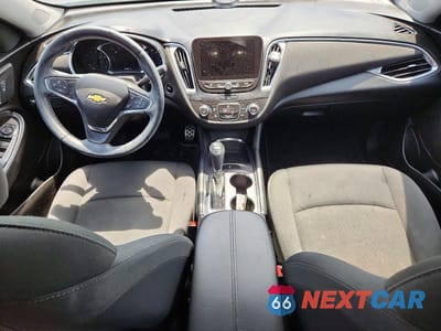 Zdjęcie 8 z 12 samochodu: 2016 CHEVROLET MALIBU LT VIN:1G1ZE5ST5GF346932 - miniatura