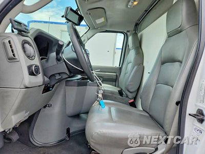 Zdjęcie 7 z 13 samochodu: 2023 FORD E350 REFRIGERATED BOX TRUCK VIN:1FDWE3FKXPDD14744 - miniatura