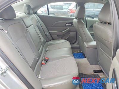 Zdjęcie 10 z 12 samochodu: 2015 CHEVROLET MALIBU 1LT VIN:1G11C5SL2FF355234 - miniatura