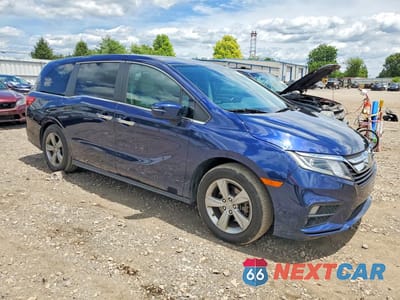 Czwarte zdjęcie samochodu z boku: 2018 HONDA ODYSSEY EXL VIN:5FNRL6H74JB020693 - miniatura