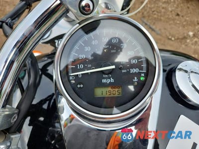Zdjęcie 7 z 9 samochodu: 2001 HONDA VT750 DC VIN:JH2RC44091K502907 - miniatura