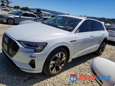 2021 AUDI E-TRON PREMIUM WA1AAAGE4MB022841 - główne zdjęcie licytacji z USA - miniatura