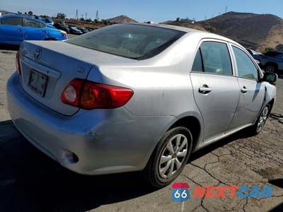 Trzecie zdjęcie samochodu z tyłu: 2009 TOYOTA COROLLA LE VIN:1NXBU40EX9Z069781 - miniatura