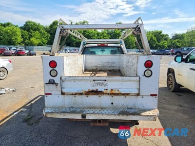 Zdjęcie 6 z 12 samochodu: 2012 CHEVROLET SILVERADO K2500 HEAVY DUTY VIN:1GB2KVCG7CZ327265 - miniatura