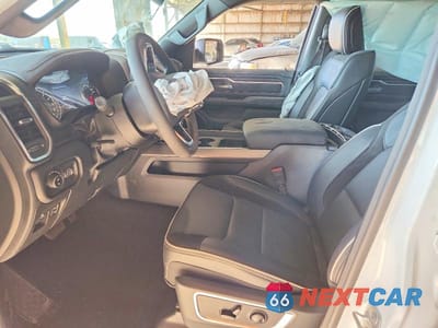 Zdjęcie 7 z 12 samochodu: 2026 RAM 1500 LARAMIE VIN:3C6SRFJP4T4177267 - miniatura