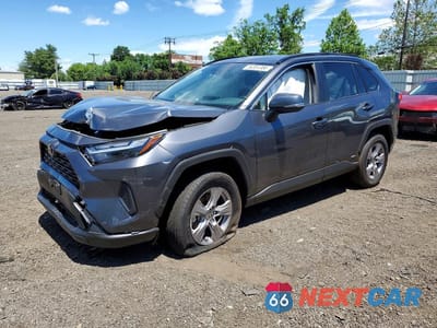 2025 TOYOTA RAV4 HYBRID XLE JTMRWRFV1SJ087742 - główne zdjęcie licytacji z USA - miniatura