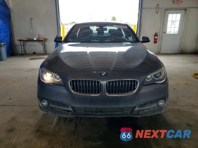 Piąte zdjęcie samochodu w środku: 2015 BMW 535 I VIN:WBA5B1C53FD919731 - miniatura