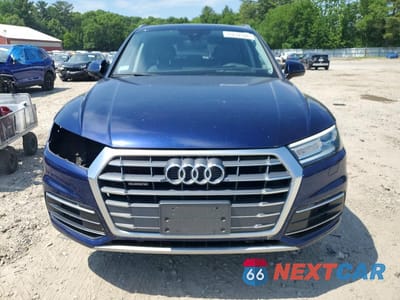 Piąte zdjęcie samochodu w środku: 2018 AUDI Q5 PREMIUM VIN:WA1ANAFY6J2001842 - miniatura