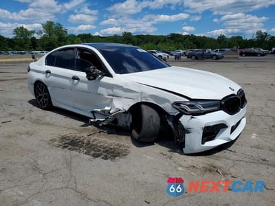 Czwarte zdjęcie samochodu z boku: 2022 BMW 540 I VIN:WBA53BJ01NCJ62374 - miniatura