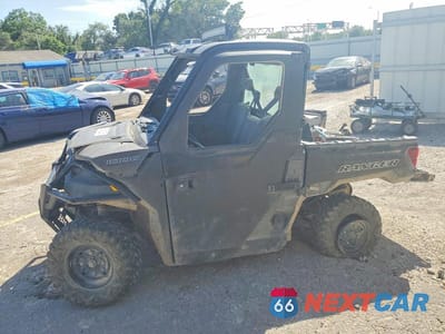Drugie zdjęcie samochodu z przodu: 2020 POLARIS RANGER 1000 UTILITY VEHICLE VIN:3NSTAE991LN944795 - miniatura