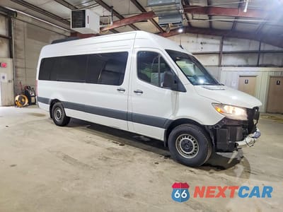 Czwarte zdjęcie samochodu z boku: 2025 MERCEDES-BENZ SPRINTER 2500 VIN:W1Z4KGHY0ST217703 - miniatura