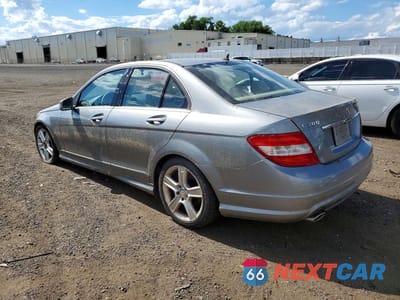 Drugie zdjęcie samochodu z przodu: 2010 MERCEDES-BENZ C 300 4MATIC VIN:WDDGF8BB8AR120495 - miniatura