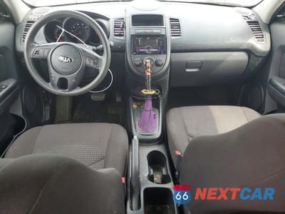 Zdjęcie 8 z 12 samochodu: 2013 KIA SOUL BASE VIN:KNDJT2A52D7487071 - miniatura