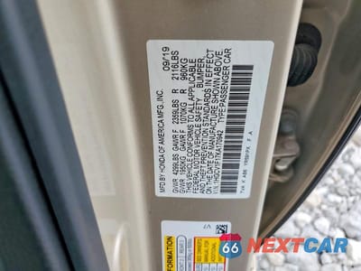 Zdjęcie 12 z 12 samochodu: 2019 HONDA ACCORD LX VIN:1HGCV1F17KA170942 - miniatura