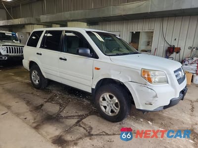 Czwarte zdjęcie samochodu z boku: 2007 HONDA PILOT LX VIN:5FNYF18107B001990 - miniatura