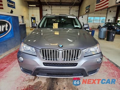 Piąte zdjęcie samochodu w środku: 2014 BMW X3 XDRIVE28I VIN:5UXWX9C54E0D43212 - miniatura