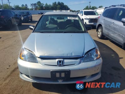 Piąte zdjęcie samochodu w środku: 2002 HONDA CIVIC DX VIN:2HGES16102H596166 - miniatura