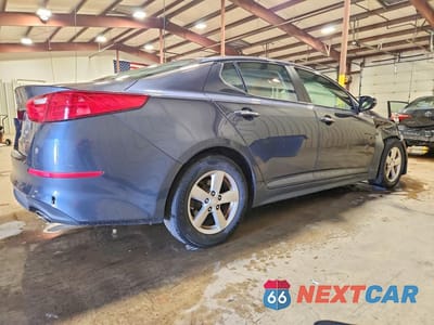 Trzecie zdjęcie samochodu z tyłu: 2015 KIA OPTIMA LX VIN:5XXGM4A77FG482205 - miniatura