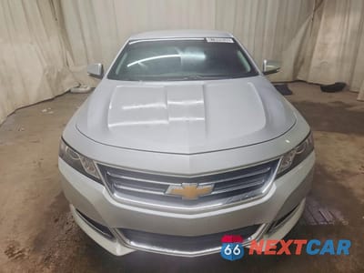 Piąte zdjęcie samochodu w środku: 2019 CHEVROLET IMPALA LT VIN:1G11Z5SA3KU132803 - miniatura