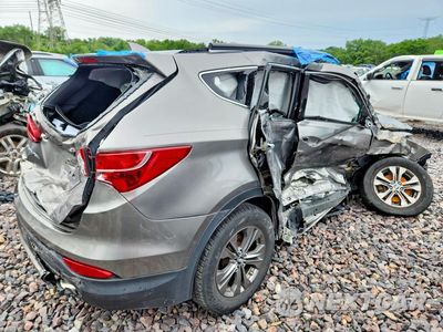 Trzecie zdjęcie samochodu z tyłu: 2013 HYUNDAI SANTA FE SPORT 2.4L VIN:5XYZUDLB0DG010950 - miniatura