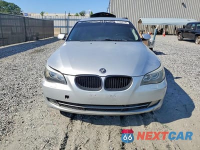 Piąte zdjęcie samochodu w środku: 2008 BMW 528 VIN:WBANU53578CT07073 - miniatura