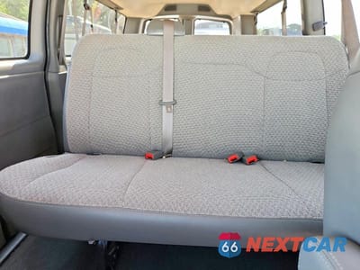 Zdjęcie 10 z 13 samochodu: 2026 GMC SAVANA G3500 LT VIN:1GJZ7PF73T1191940 - miniatura