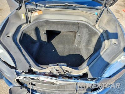 Zdjęcie 11 z 12 samochodu: 2014 TESLA MODEL S VIN:5YJSA1H16EFP36362 - miniatura