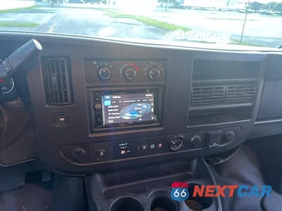 Zdjęcie 9 z 10 samochodu: 2019 CHEVROLET EXPRESS G3500 VIN:1HA3GRCG0KN000104 - miniatura