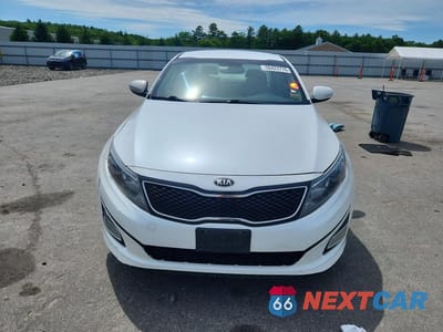 Piąte zdjęcie samochodu w środku: 2014 KIA OPTIMA LX VIN:KNAGM4A73E5489443 - miniatura