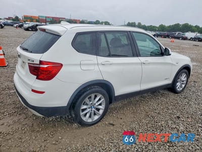 Trzecie zdjęcie samochodu z tyłu: 2016 BMW X3 XDRIVE28I VIN:5UXWX9C59G0D85510 - miniatura