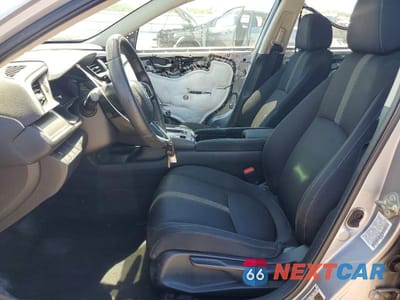 Zdjęcie 7 z 12 samochodu: 2016 HONDA CIVIC LX VIN:19XFC2F58GE217667 - miniatura