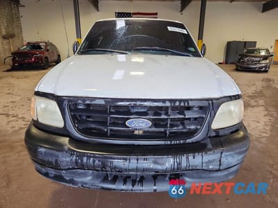 Piąte zdjęcie samochodu w środku: 1999 FORD F250 VIN:1FTPF27W1XNC31165 - miniatura