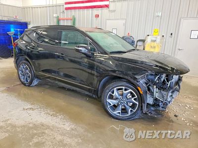 Czwarte zdjęcie samochodu z boku: 2019 CHEVROLET BLAZER RS VIN:3GNKBJRS0KS695080 - miniatura
