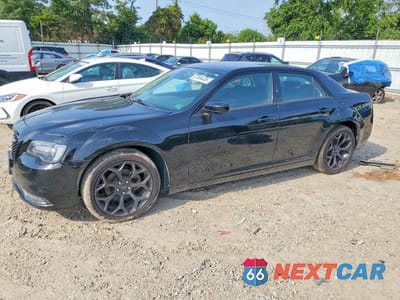 2020 CHRYSLER 300 TOURING 2C3CCAAGXLH120379 - główne zdjęcie licytacji z USA - miniatura