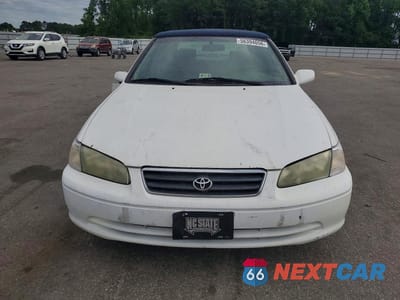 Piąte zdjęcie samochodu w środku: 2001 TOYOTA CAMRY LE VIN:4T1BG22K61U834486 - miniatura