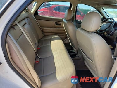 Zdjęcie 10 z 12 samochodu: 2006 FORD TAURUS SE VIN:1FAFP53U96A195526 - miniatura