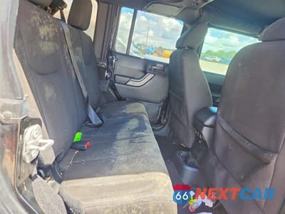 Zdjęcie 11 z 13 samochodu: 2017 JEEP WRANGLER UNLIMITED SPORT VIN:1C4BJWDG7HL669036 - miniatura