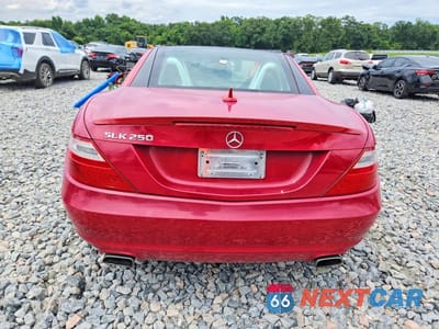 Zdjęcie 6 z 12 samochodu: 2015 MERCEDES-BENZ SLK 250 VIN:WDDPK4HA6FF104601 - miniatura