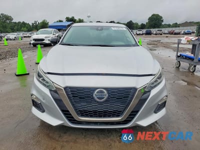 Piąte zdjęcie samochodu w środku: 2020 NISSAN ALTIMA SR VIN:1N4BL4CV4LC262871 - miniatura