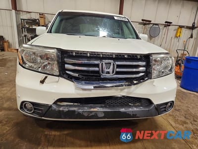 Piąte zdjęcie samochodu w środku: 2015 HONDA PILOT TOURING VIN:5FNYF4H96FB001966 - miniatura