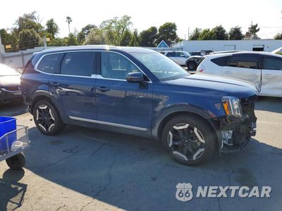 Czwarte zdjęcie samochodu z boku: 2024 KIA TELLURIDE EX VIN:5XYP3DGCXRG426220 - miniatura